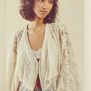 Intimately FREE PEOPLE cream lace jacket draped crochet sheer Kimono